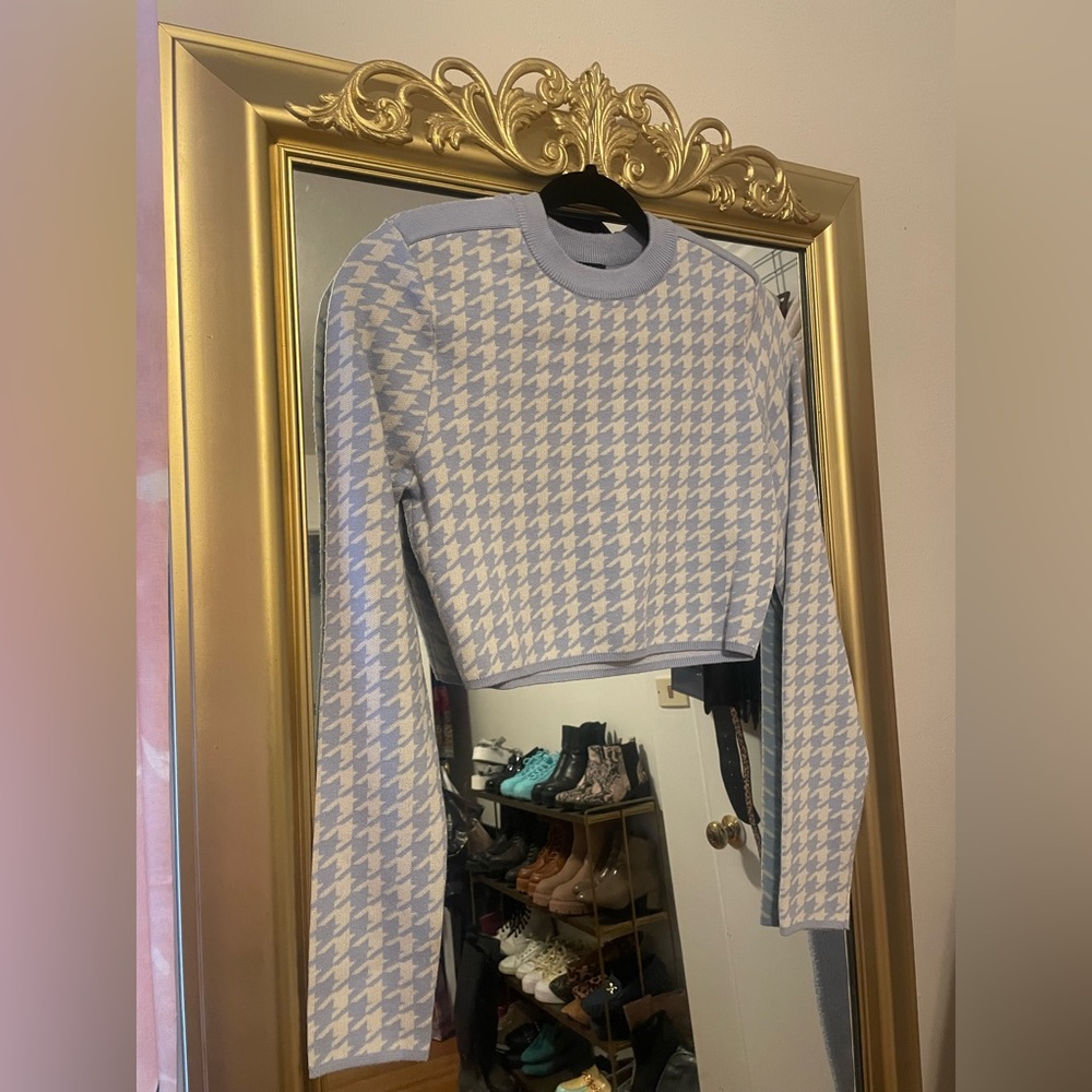 Cropped Houndstooth Express Sweater